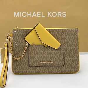 Michael Kors Jet Set LG 2 in 1 card case wristlet Wallet DAFFODIL SIGNAT…